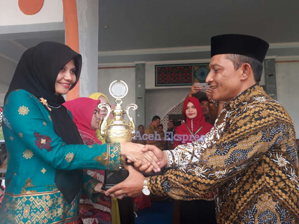 Wabup Nagan Tutup Pameran Ketrampilan dan Kuliner